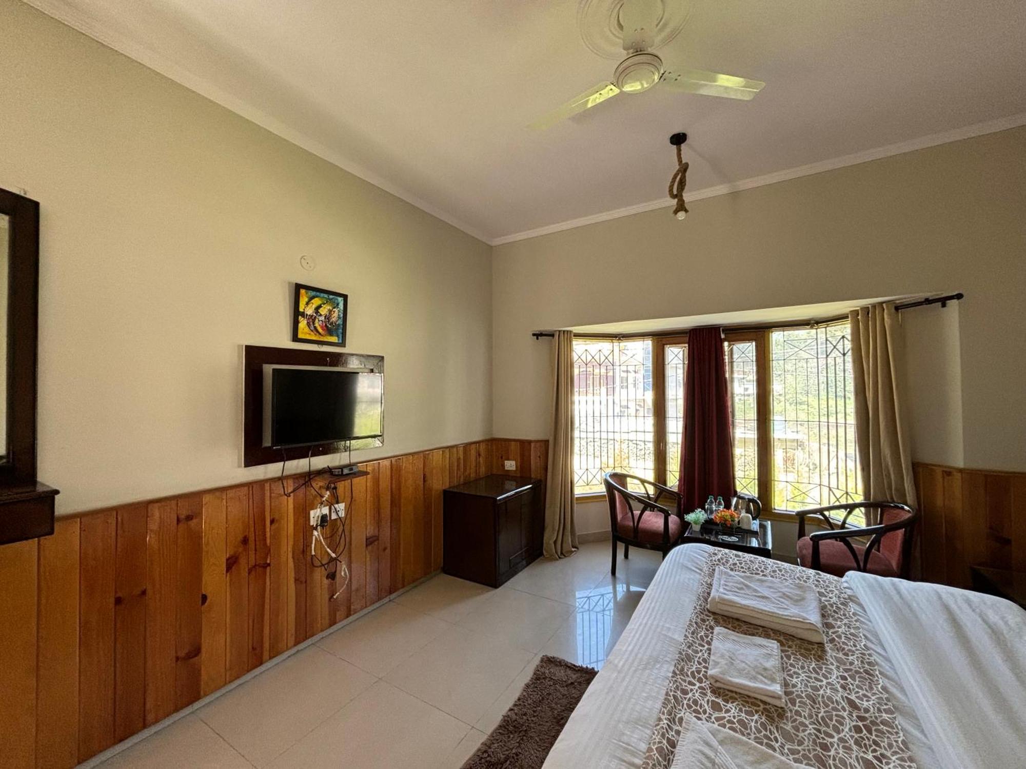 Ivy The Boutique Hotel Near Neem Karoli Temple Nainital Exterior photo