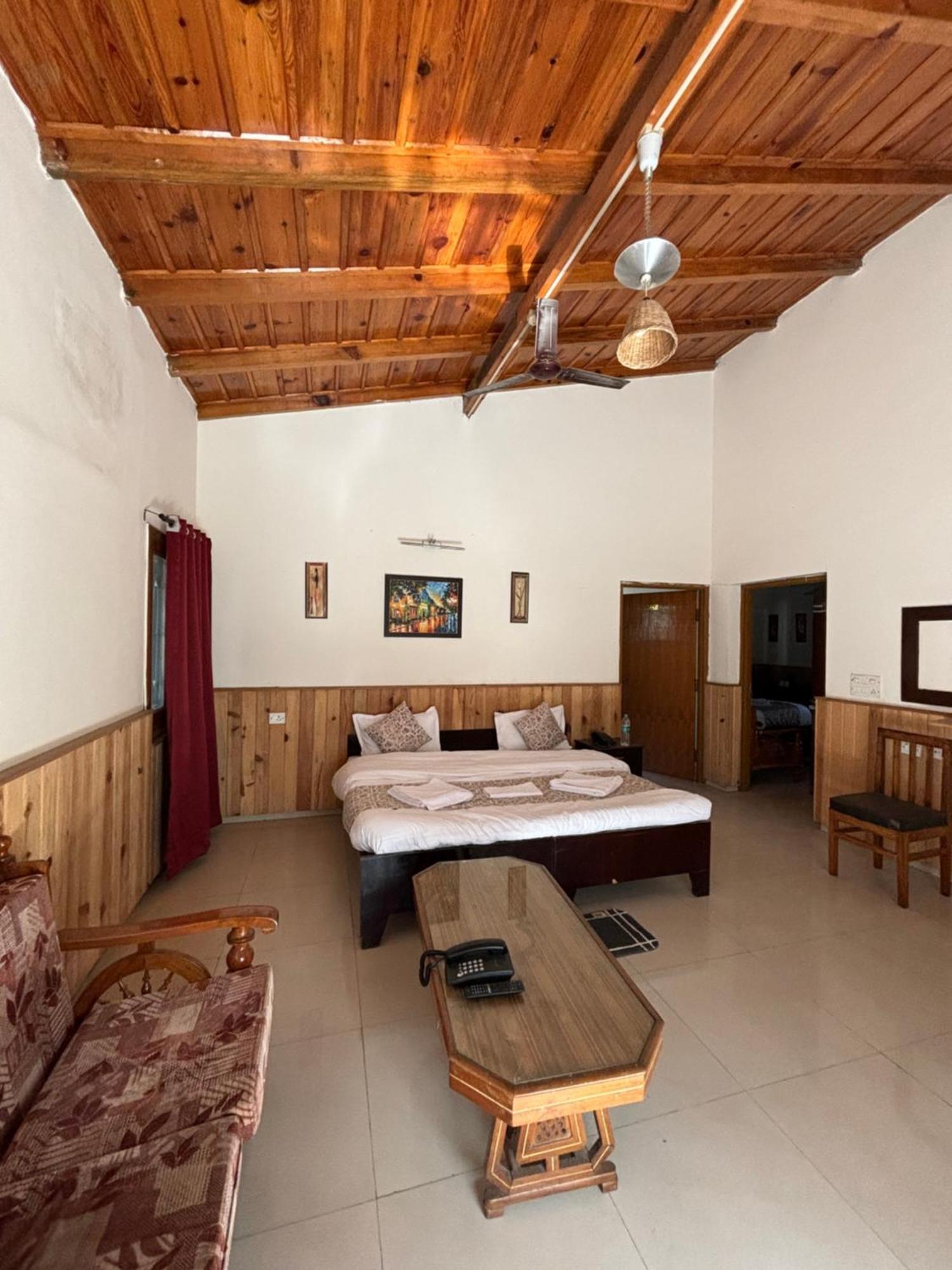 Ivy The Boutique Hotel Near Neem Karoli Temple Nainital Exterior photo