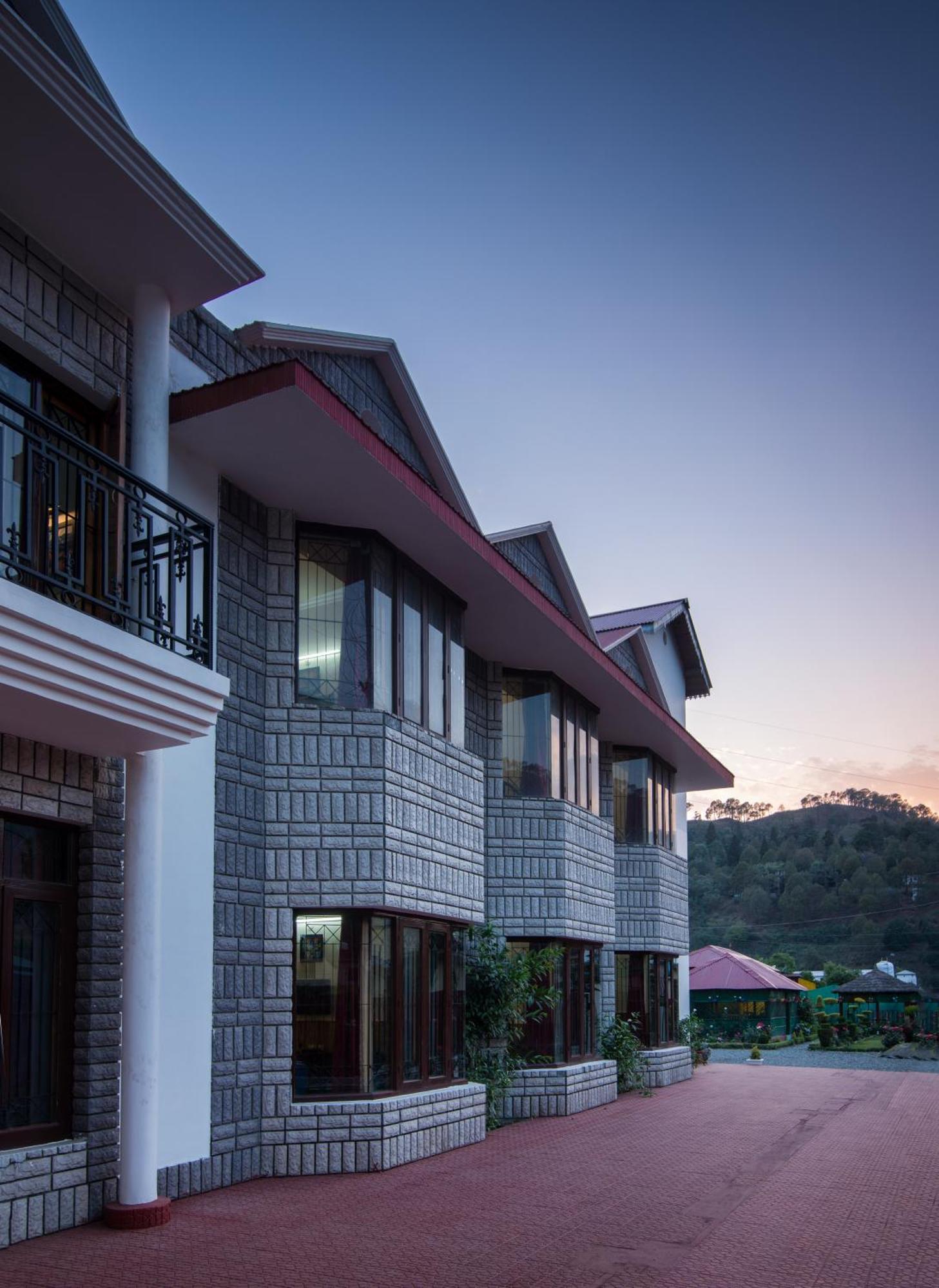 Ivy The Boutique Hotel Near Neem Karoli Temple Nainital Exterior photo